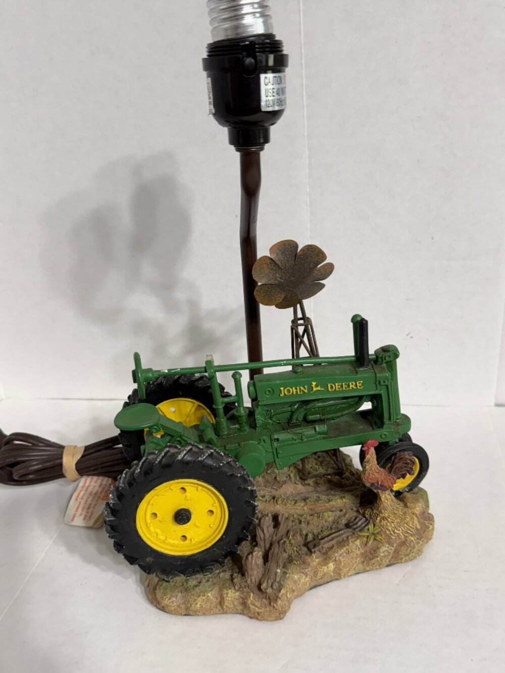 Licensed John Deere Tractor Table Farm 15" Lamp 1999 Vintage Collectible Decor 2